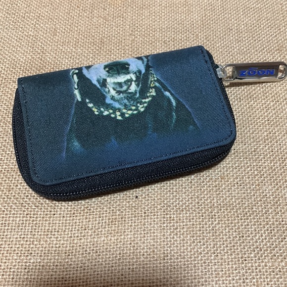 🇨🇦Canada Day SAVING SALE🇨🇦 Wallet with keychain $18 - Picture 4 of 6